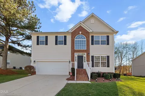 5060 Stonewood Pines Dr, Knightdale, NC 27545