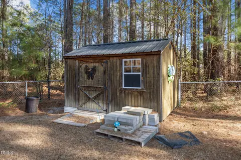 102 Foxtree Ct, Benson, NC 27504 photo 43