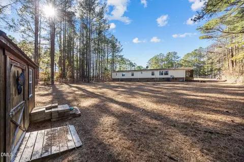 102 Foxtree Ct, Benson, NC 27504 photo 44
