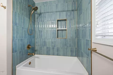Bath - 7 Current Ln, Durham, NC 27712 photo 1 of 3