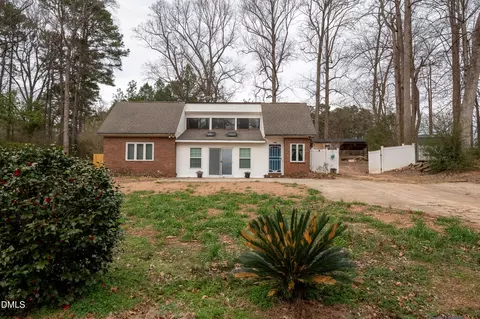 1308 Glenn Ct, Sanford, NC 27332