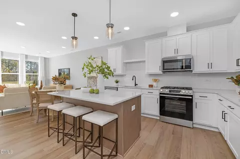 3129 White Rail Dr, Fuquay Varina, NC 27526