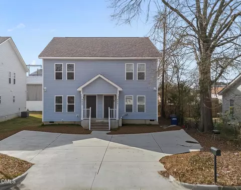 406 E Waddell St #B, Selma, NC 27576