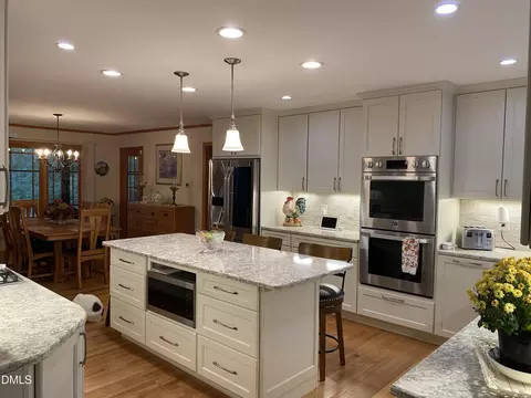 Kitchen - 263 Pine Trl, Henderson, NC 27537 photo 2 of 5
