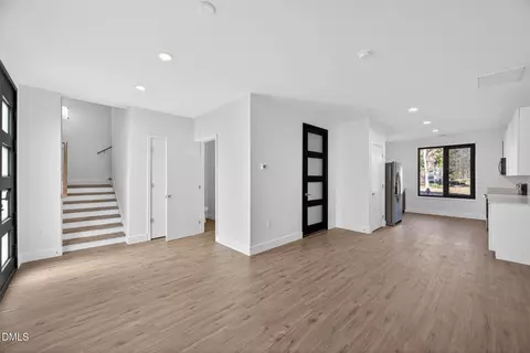 1050 Nova St, Durham, NC 27713 photo 7