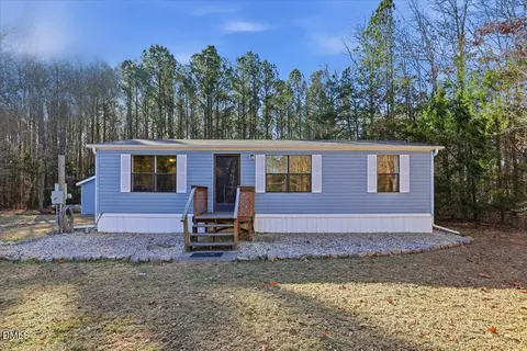 125 S Creek Dr, Louisburg, NC 27549