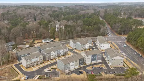 View/Area - 7015 Gentle Pine Pl, Raleigh, NC 27613 photo 4 of 6