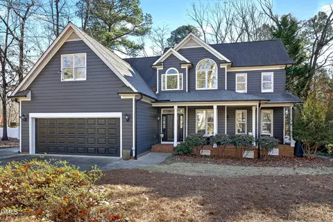 5009 Kinderston Dr, Holly Springs, NC 27540