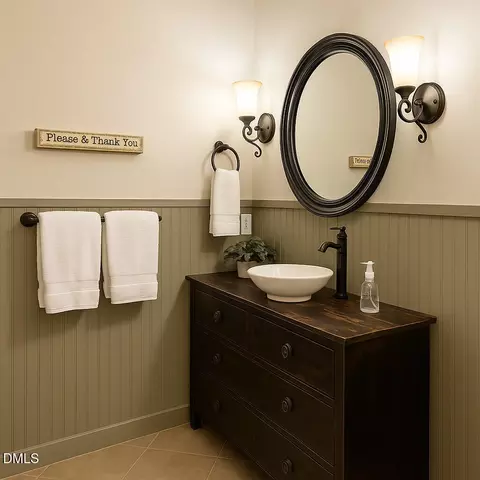 Bath - 2733 Will Lucas Rd, Linden, NC 28356 photo 2 of 4