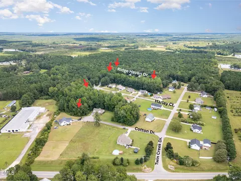 65 Ridge Haven Dr, Louisburg, NC 27549