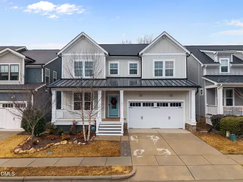 21 N Rosebank Dr, Chapel Hill, NC 27516