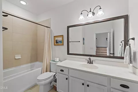 Bath - 509 Brooks St, Wake Forest, NC 27587 photo 3 of 3