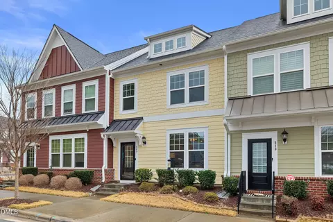 Exterior - 509 Brooks St, Wake Forest, NC 27587 photo 4 of 16