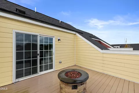 Exterior - 509 Brooks St, Wake Forest, NC 27587 photo 7 of 16