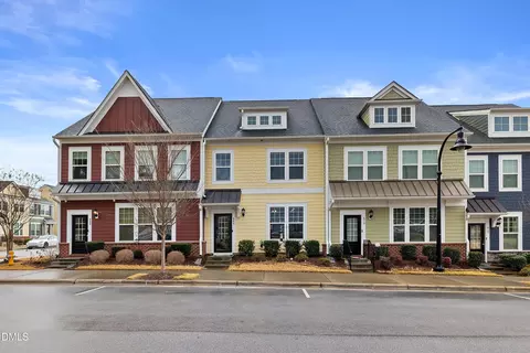 Exterior - 509 Brooks St, Wake Forest, NC 27587 photo 2 of 16
