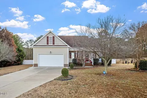 541 Spruce Meadows Ln, Willow Spring, NC 27592