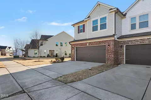 1208 Catch Fly Ln, Durham, NC 27713 photo 3