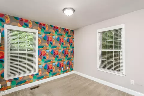 305 Freeman St, Raleigh, NC 27601