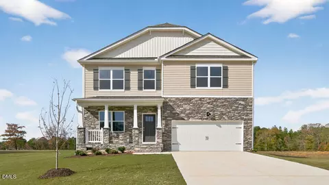378 Hanging Elm Ln, Fuquay Varina, NC 27526