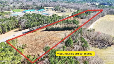 000 Beechwood Dr, Rocky Mount, NC 27803