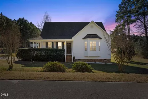 23 Fogleglen Dr, Clayton, NC 27520