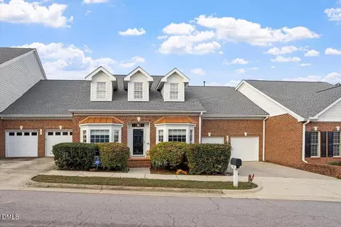 399 Waverly Hills Dr, Cary, NC 27519