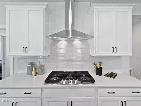 Kitchen - 37 Bluestone Dr, Lillington, NC 27546 photo 3 of 4