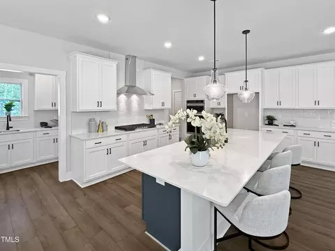 Kitchen - 37 Bluestone Dr, Lillington, NC 27546 photo 2 of 4