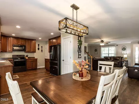 Dining - 61 Shepherd Dr, Benson, NC 27504 photo 2 of 2