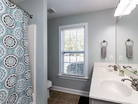 Bath - 61 Shepherd Dr, Benson, NC 27504 photo 1 of 3
