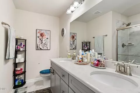 Bath - 1209 Citadel Ave, Durham, NC 27713 photo 2 of 3