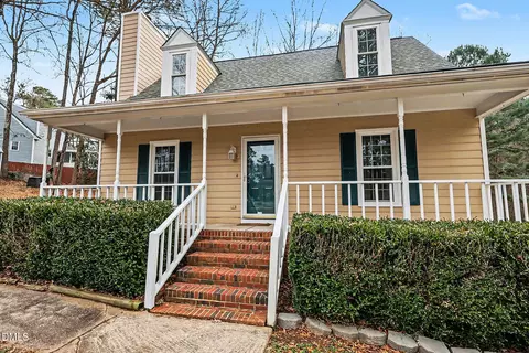 Exterior - 809 Tacy Pl, Wake Forest, NC 27587 photo 5 of 10