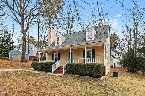 Exterior - 809 Tacy Pl, Wake Forest, NC 27587 photo 4 of 10