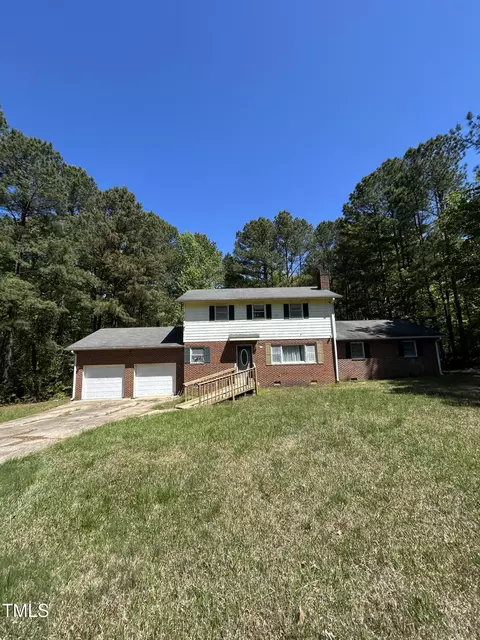 683 Osgood Rd, Sanford, NC 27330