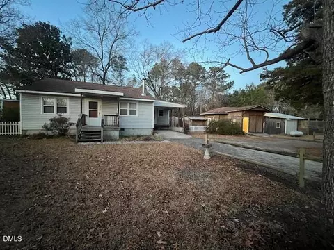 3339 Ebenezer Church Rd, Benson, NC 27504