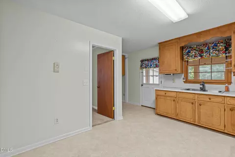 Entry Way - 5620 Birch Dr, Durham, NC 27712 photo 2 of 2