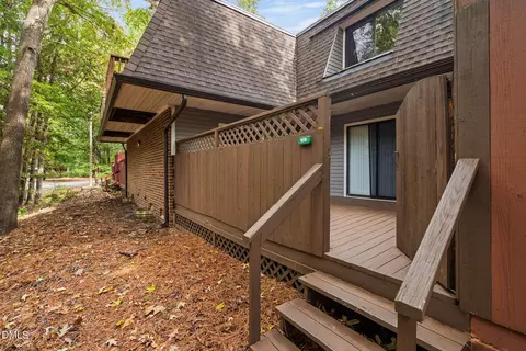 168 Summerwalk Cir, Chapel Hill, NC 27517