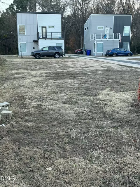 2002 Riddle, Durham, NC 27713 photo 2