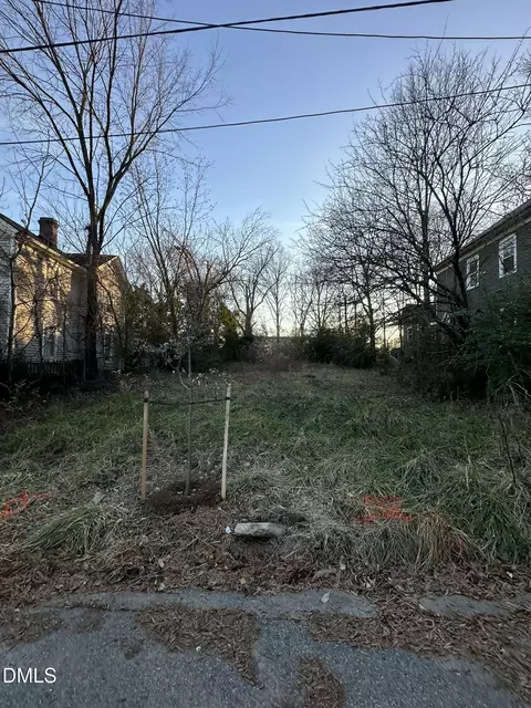 1816 Vale St, Durham, NC 27703