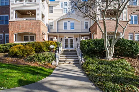 108 Northbrook Dr #307, Raleigh, NC 27609