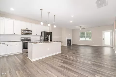 Kitchen - 295 Avery Meadows Dr, Smithfield, NC 27577 photo 5 of 5