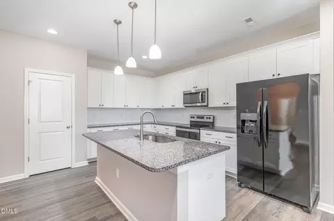 Kitchen - 295 Avery Meadows Dr, Smithfield, NC 27577 photo 2 of 5