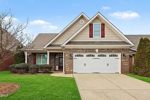 224 Shady Hollow Ln, Garner, NC 27529