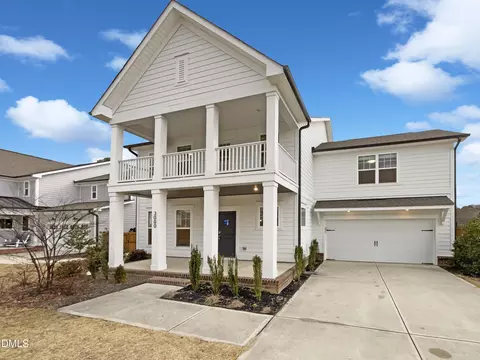 3000 Adencrest Pl, Fuquay Varina, NC 27526