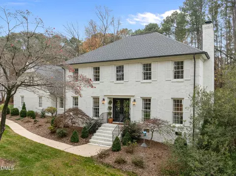1120 Queensferry Rd, Cary, NC 27511