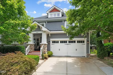 420 Apalachia Lake Dr, Fuquay Varina, NC 27526