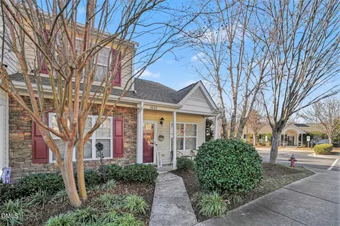 3620 Bison Hill Ln, Raleigh, NC 27604