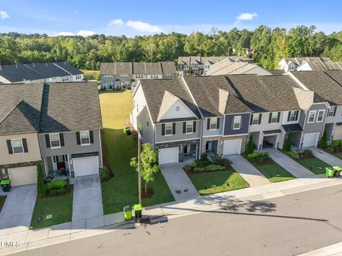 View/Area - 1412 Scholar Dr, Durham, NC 27703 photo 2 of 6