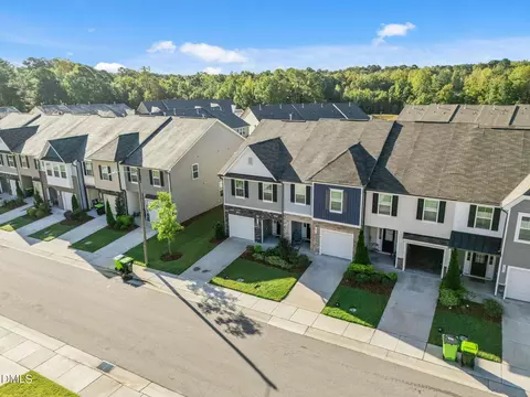 View/Area - 1412 Scholar Dr, Durham, NC 27703 photo 3 of 6