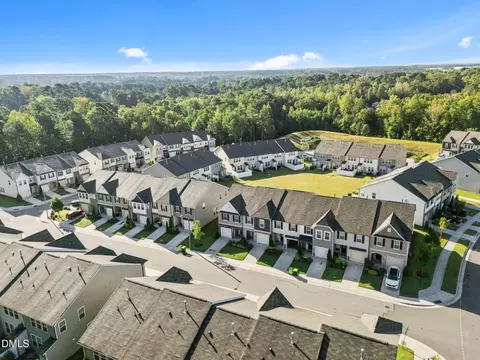 View/Area - 1412 Scholar Dr, Durham, NC 27703 photo 4 of 6